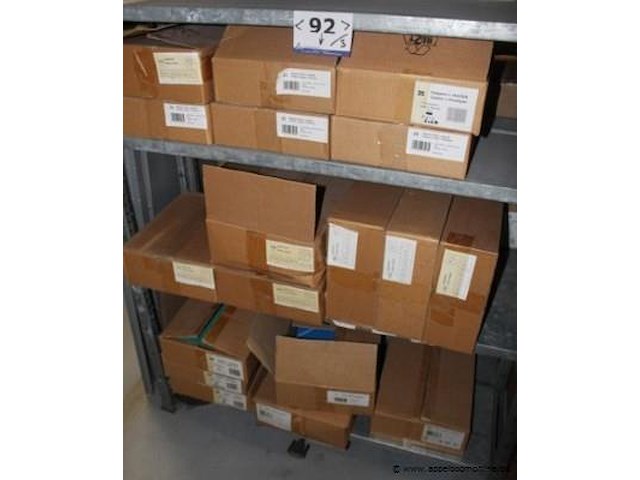 Lot kantoorartikelen - afbeelding 1 van  1