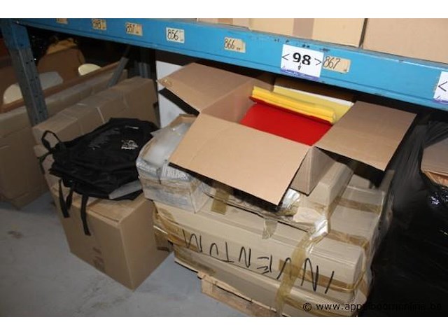 Lot kantoorartikelen - afbeelding 1 van  2