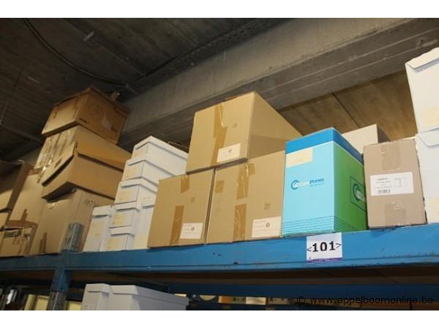 Lot kantoorartikelen - afbeelding 1 van  2