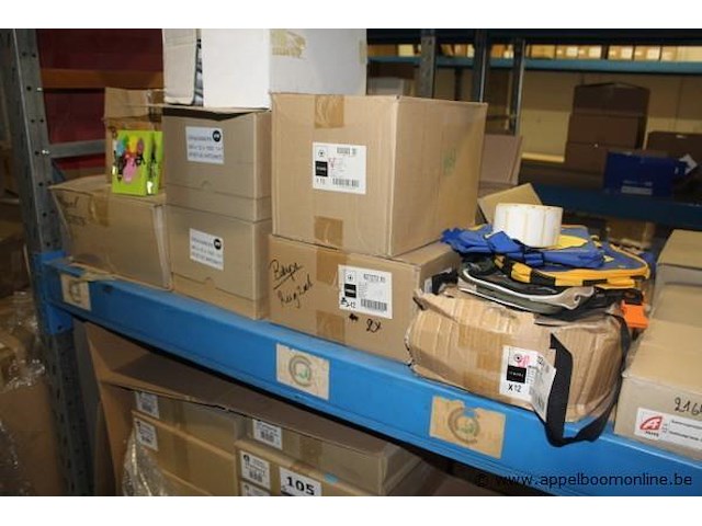 Lot kantoorartikelen - afbeelding 2 van  5