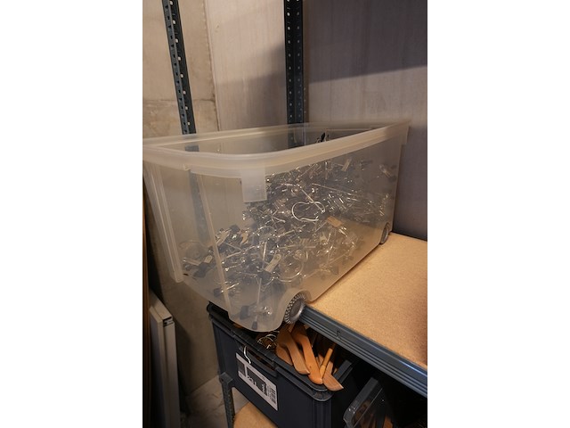 Lot kapstokken gemengd | 435 stuks - afbeelding 6 van  7