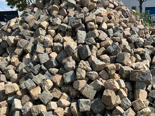 Lot kasseien stenen & bakstenen - afbeelding 7 van  13