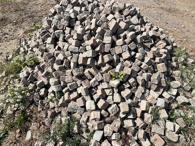 Lot kasseien stenen & bakstenen - afbeelding 8 van  13