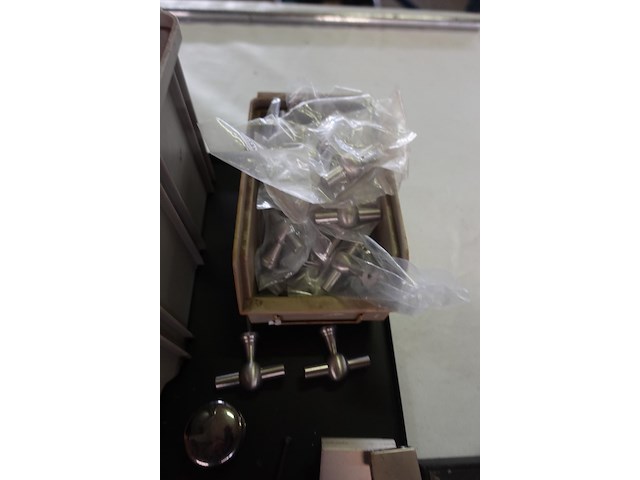 Lot kastgrepen - afbeelding 5 van  6