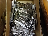 Lot kastscharnieren - afbeelding 4 van  8