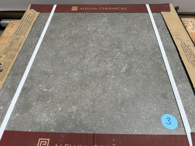 Lot keramische tegels 60x60 3,24m² - afbeelding 1 van  2