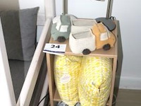 Lot kinderkamer accesoires wo leeslampen - afbeelding 1 van  1