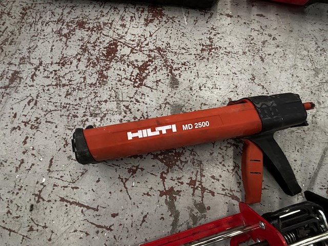 Lot kitspuiten - afbeelding 2 van  5