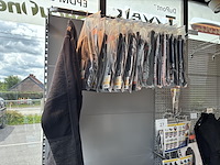 Lot kleding incl rek - afbeelding 6 van  6