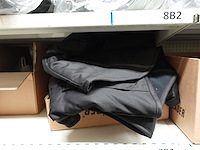 Lot kleding - afbeelding 15 van  23