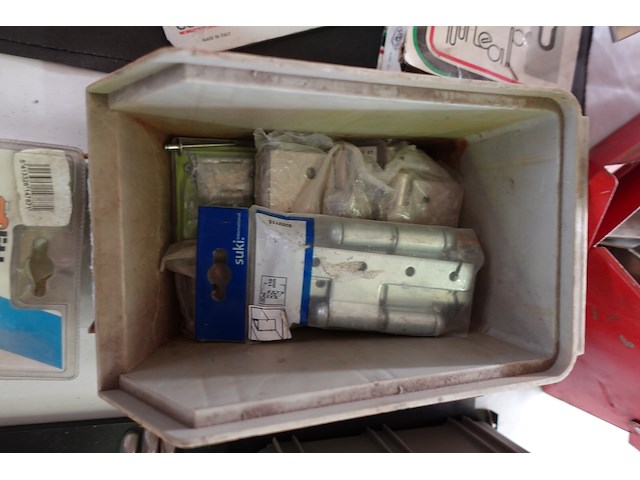 Lot klinken, handgrepen, scharnieren, kapstokken - afbeelding 8 van  13