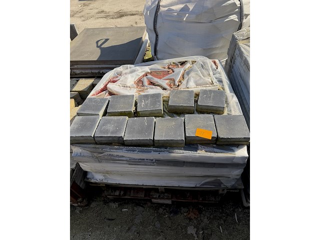 Lot klinkers - afbeelding 1 van  1