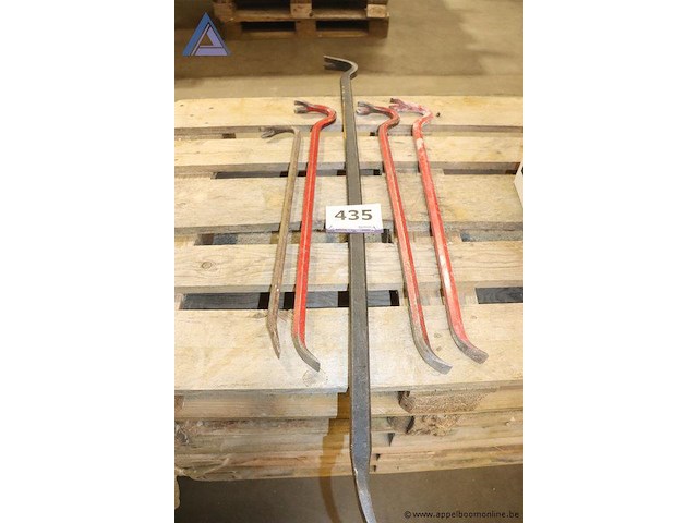 Lot koevoeten - diverse maten - afbeelding 1 van  1