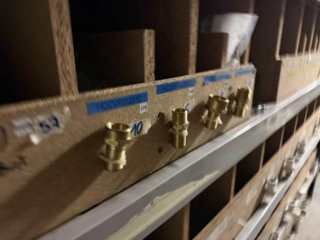 Lot kogelkranen / sluitingen & koppelstukken - afbeelding 11 van  25