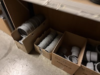 Lot kogelkranen / sluitingen & koppelstukken - afbeelding 22 van  25