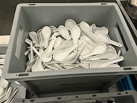 Lot kommetjes, schaaltjes, bordjes en potjes - afbeelding 4 van  13