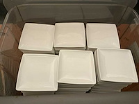 Lot kommetjes, schaaltjes, bordjes en potjes - afbeelding 7 van  13