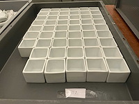 Lot kommetjes, schaaltjes, bordjes en potjes - afbeelding 13 van  13