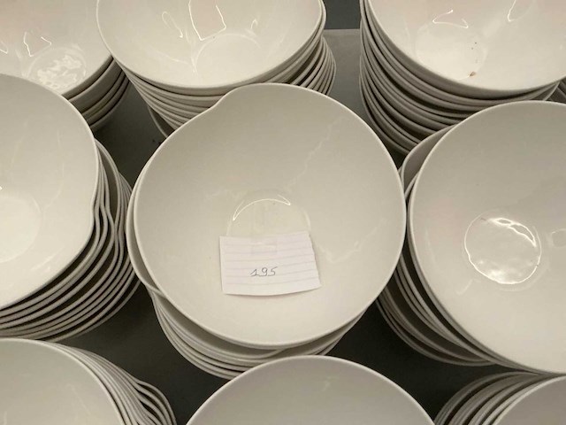 Lot kommetjes - afbeelding 5 van  9