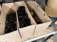 Lot koppelstukken & pvc panelen - afbeelding 4 van  4