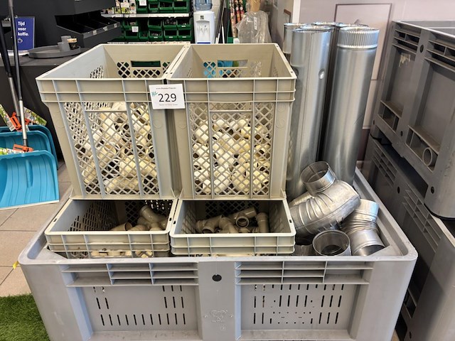 Lot koppelstukken sanitair - afbeelding 1 van  5
