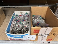 Lot koppelstukken - afbeelding 1 van  2