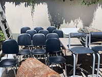 Lot krukken en stoelen - afbeelding 2 van  2