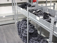 Lot kunststof onderdelen - afbeelding 2 van  3