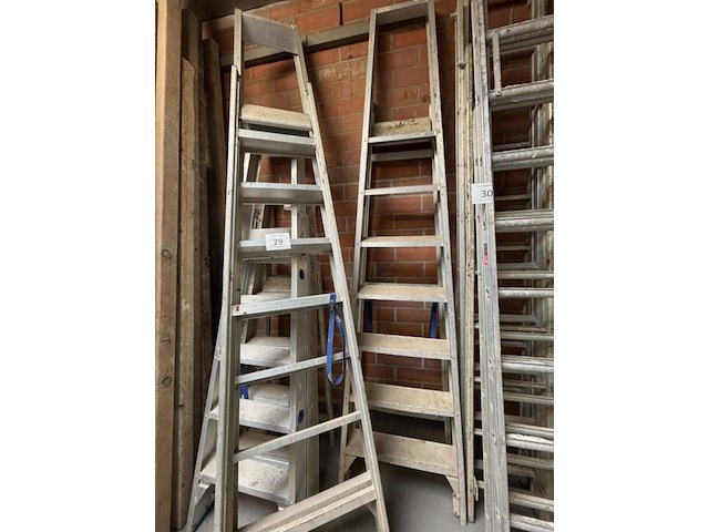 Lot ladders - afbeelding 1 van  1