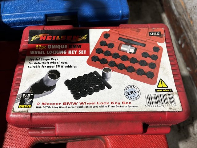 Lot lager-en poelietrekkersets - afbeelding 10 van  20