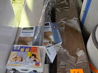 Lot laminaat voor vloer en wanden - afbeelding 3 van  9