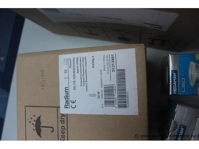 Lot lampen - afbeelding 2 van  2