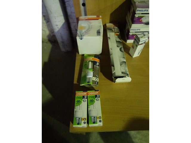 Lot lampen - afbeelding 25 van  25