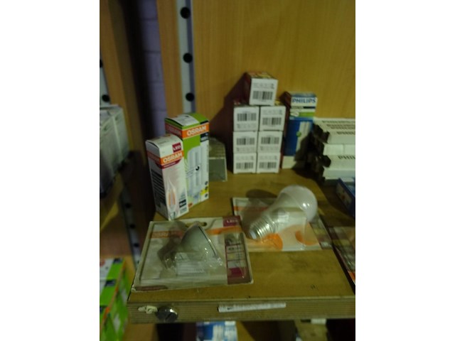 Lot lampen - afbeelding 12 van  25