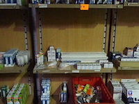 Lot lampen - afbeelding 1 van  25