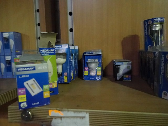 Lot lampen - afbeelding 2 van  25