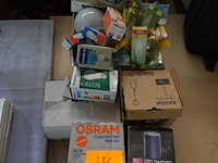 Lot lampen - afbeelding 1 van  6