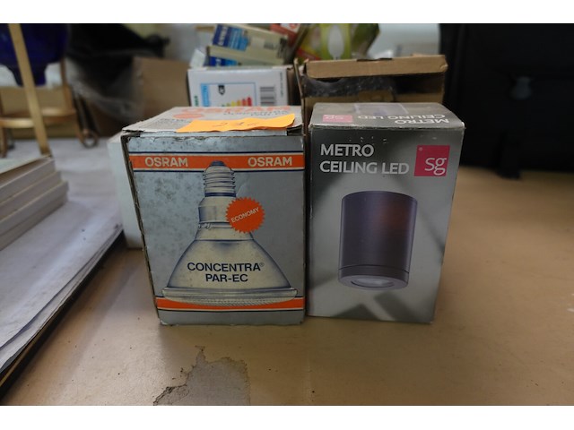 Lot lampen - afbeelding 3 van  6