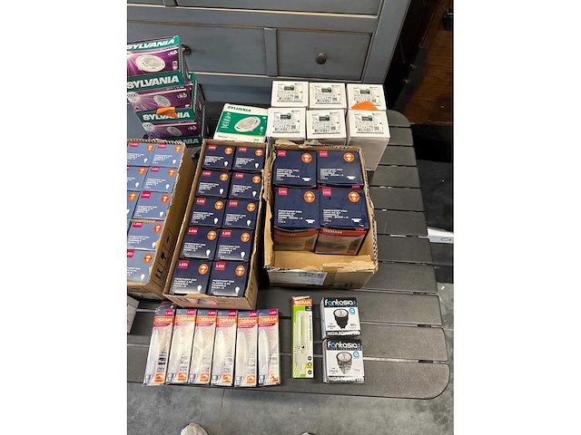 Lot lampen - afbeelding 3 van  3