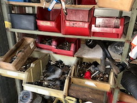 Lot land rover auto onderdelen op linkse rek - afbeelding 7 van  9