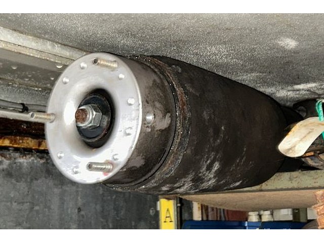 Lot land rover auto onderdelen op linkse rek - afbeelding 9 van  9