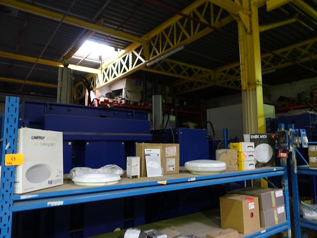 Lot led verlichting - afbeelding 1 van  13