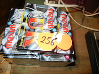 Lot lege casettes - afbeelding 1 van  3