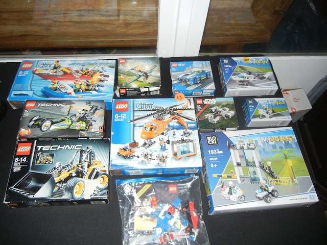Lot lego (compleet) - afbeelding 1 van  5
