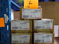 Lot legrand - afbeelding 2 van  16