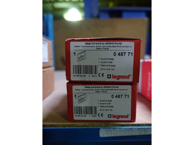 Lot legrand - afbeelding 4 van  16