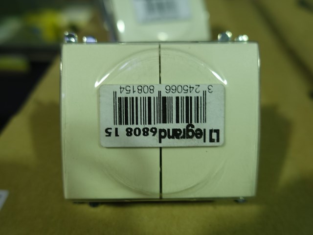 Lot legrand - afbeelding 2 van  17