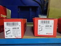 Lot legrand - afbeelding 17 van  17