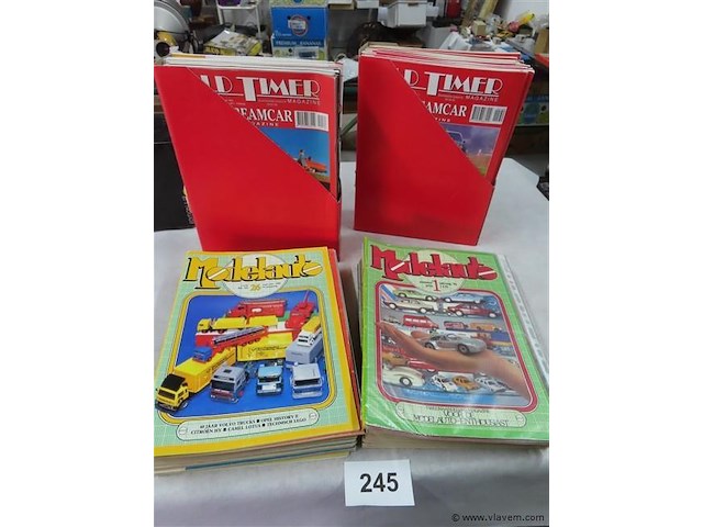 Lot magazines modelauto en oldtimer - afbeelding 1 van  7