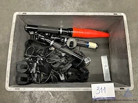 Lot maglite zaklampen, inclusief laders en houders. werking niet gekend.